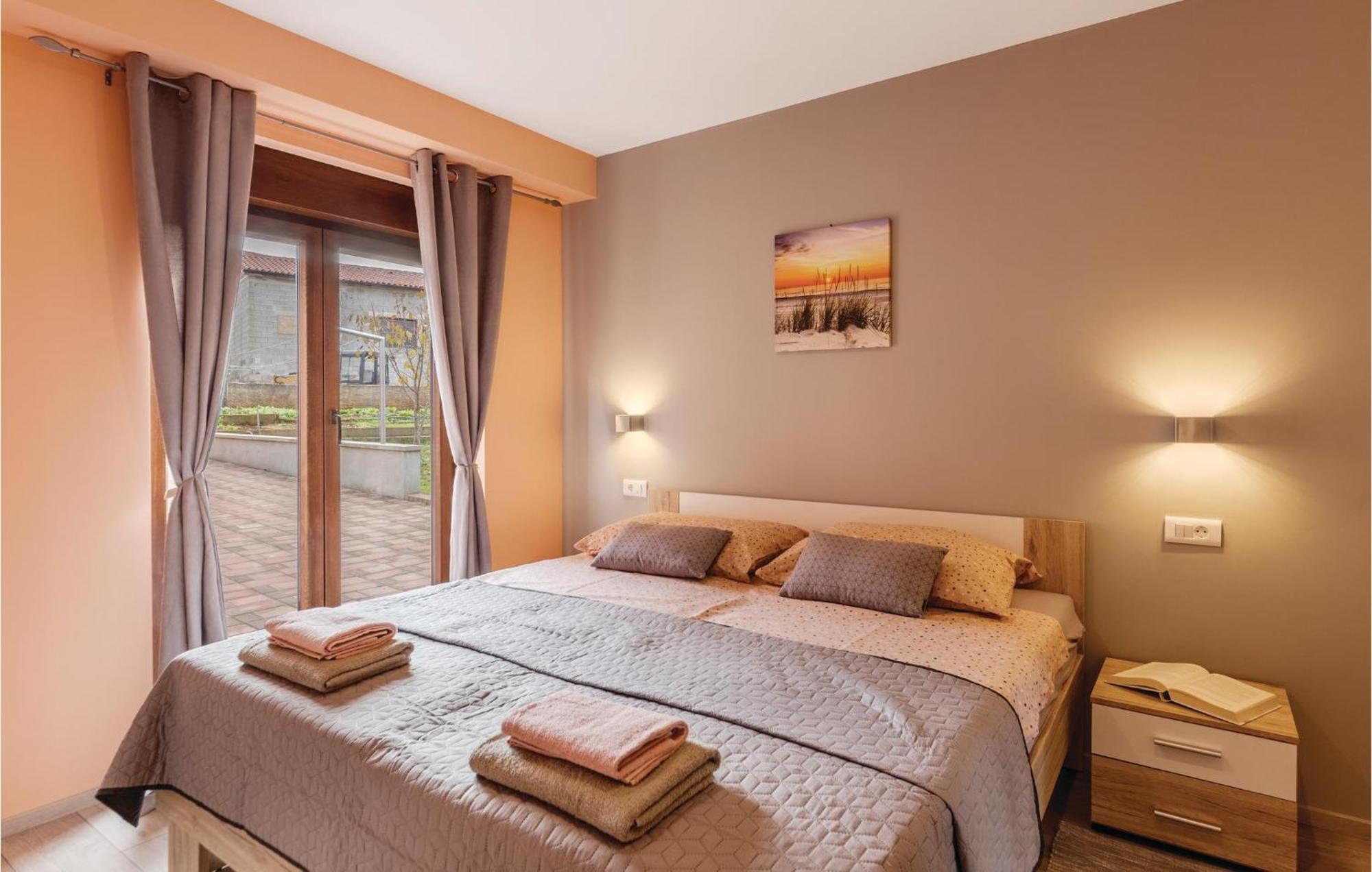 1 Bedroom Stunning Apartment In Pula Exterior foto